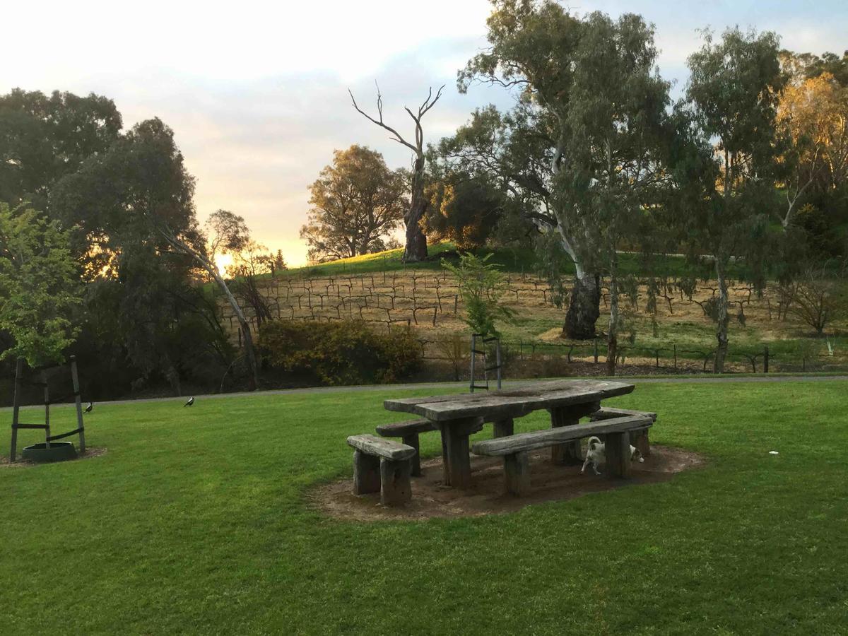 Barossa White House The West Wing Bed and Breakfast Angaston Εξωτερικό φωτογραφία